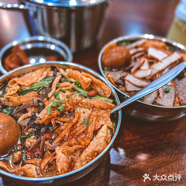 传说广州螺蛳粉天花板|周成芝螺蛳粉