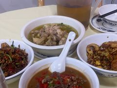 -笨罗卜浏阳菜馆(太平街店)