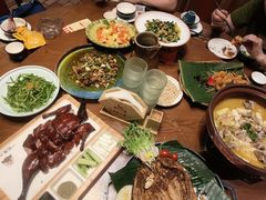 -老滇山寨•云南特色菜•地方菜•民族风情歌舞表演(金碧店)