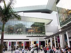 -东荟城名店仓