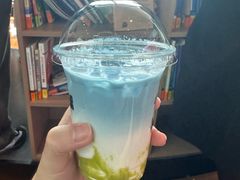 -抱抱地球咖啡馆(国家海洋博物馆店)