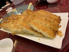 三鲜锅贴-大铁勺新津菜(东丽阳光新业广场店)