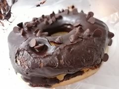 巧克力圈圈多拿-巴黎贝甜(万源店)