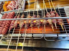 -哈尔滨小酒馆·鲜肉现穿自助烧烤(康新花园店)