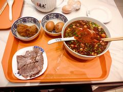 -德元兰州纯汤牛肉面(龙阳路店)