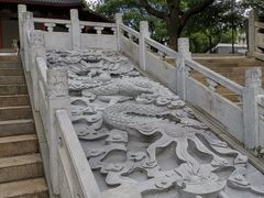 -绳金塔