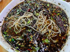 凉拌米线-玛扎烧烤私房菜