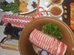 -老牌坊云南鱼豆花火锅(哈西万达店)