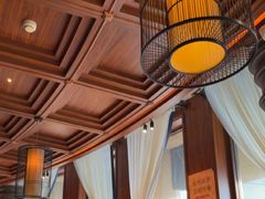 -八府香鸭·啫啫煲(华山路店)