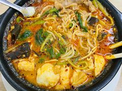 -曹宝林砂锅麻辣烫(星光路店)