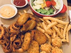 -必胜客(WOW黄骅华贸店)