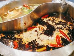 -重庆风光老灶火锅城(同德广场店)