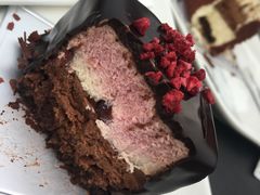 -UNI UNI(环亚凯瑟琳店)