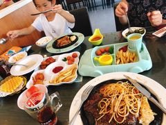 -豪客来牛排(中央花苑店)