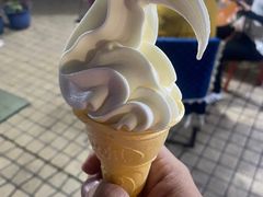 -古老冰山特色冰淇淋店(艾提尕尔店)