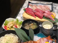 -家贺屋刺身寿司专门店