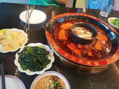 -三江两海老火锅(北京首店)