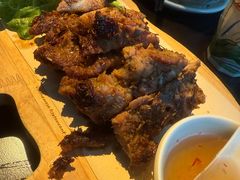 -大头虾越式风味餐厅(光明广场店)