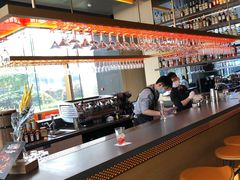 -星巴克臻选(上海合生汇1F店)