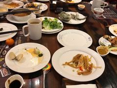 -四海一家自助餐(益田假日广场店)