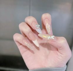 -H12 STAR日式美甲美睫专门店
