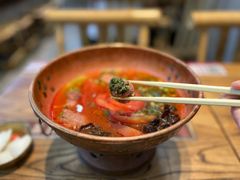 -成都你六姐·牛肉冒菜(上海环宇荟店)