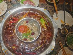 -六公里老火锅(总店)