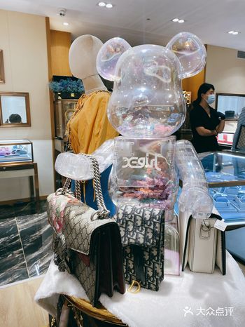 种草宝贝 朋友推荐的二手奢侈品店铺 最心仪的价格买到