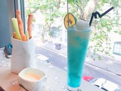 -穹六人间 people 6(岳阳路店)