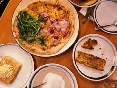 菠萝火腿披萨-PIZZA BIANCA(万象城店)