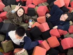 -嘿哟动霸CHUA·新潮玩运动娱乐中心·蹦床滑冰团建乐园