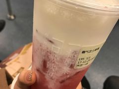 -奈雪的茶(市百一店)