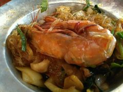 -Dang restaurant (patong phuket)