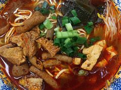 -萍记·鲜肉泡菜粉·非遗襄阳牛肉面