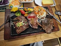 超大份经典三拼牛排-豪客来牛排(红豆万花城店)