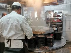 自助取餐区-烤肉季饭庄