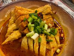 -双燕楼·手工馄饨·汤面小吃(世纪汇店)