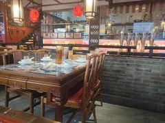 -川流不息·地道川菜·小龙虾(新松江路店)