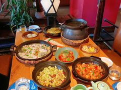 -颐和•海鲜砂锅粥•啫啫煲(奥林匹克广场店)
