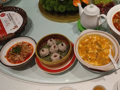 -渝信川菜 · 川味家常菜(财富购物中心店)