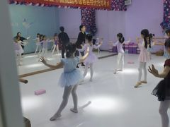 -芭芭拉小天使国际舞蹈(珠江新城校区)