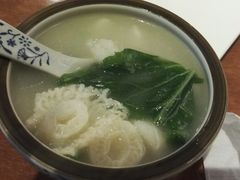 -洱海人家餐厅(仙足岛店)