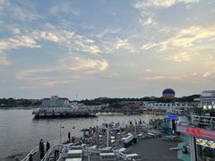 -北戴河碧螺塔海上酒吧公园