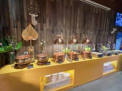 -领鲜活海鲜榴莲自助火锅(东门店)