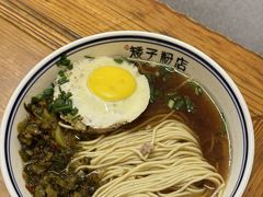 -矮子粉店1985·长沙米粉(湘春路店)