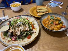 -HELLO 27 意面·沙拉·帕尼尼