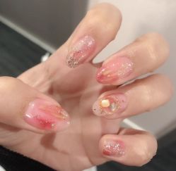 -NEW LOOK-绿麓 · 美甲美睫脱毛工作室