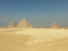 -吉萨金字塔群