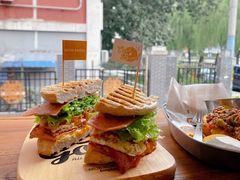 -Catch Bagel(芳草地店)