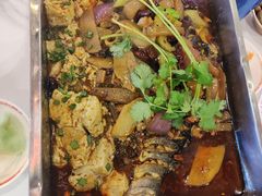 -沈姐万州烤鱼(沙坪坝七中店)